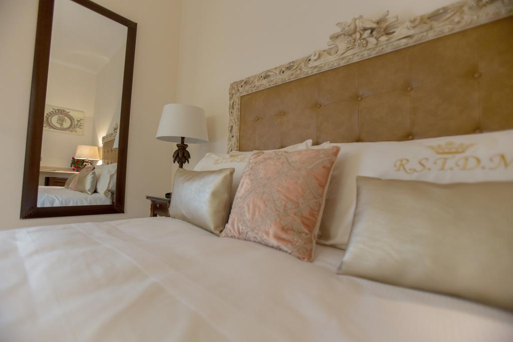 Royal Trinita Dei Monti Hotell 4*